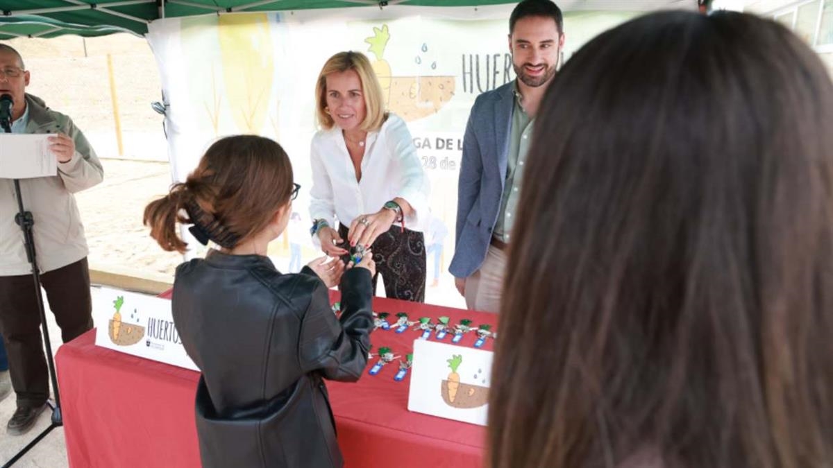 El consistorio entregó ayer los huertos situados en el Parque Forestal Princesa Leonor