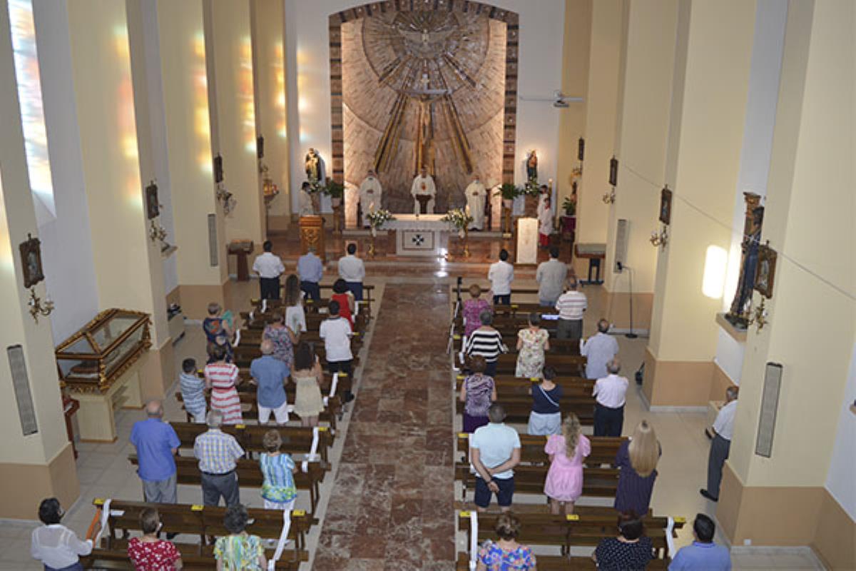 En la ceremonia se han mantenido las medidas de seguridad, para evitar contagios