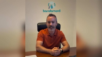 La aplicación permite enviar avisos, sugerencias y propuestas directamente al equipo de Gobierno, además de recibir información municipal