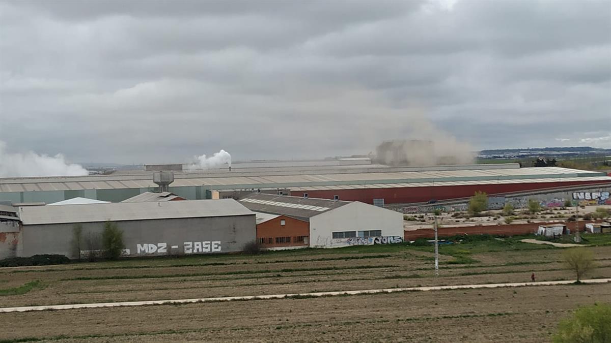 Vecinos de Juan de la Cierva y de Los Molinos alertan de las emisiones
