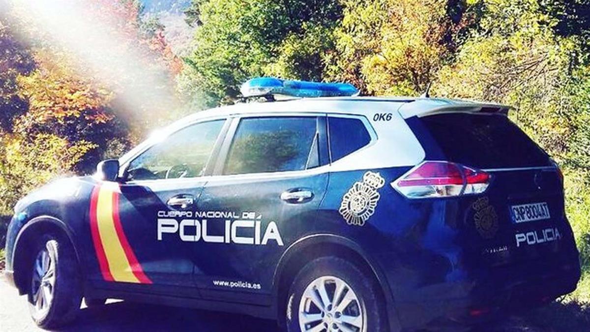 Se produjeron en la cafetería y un establecimiento próximo, aprovechando la gran afluencia a la hora de la comida