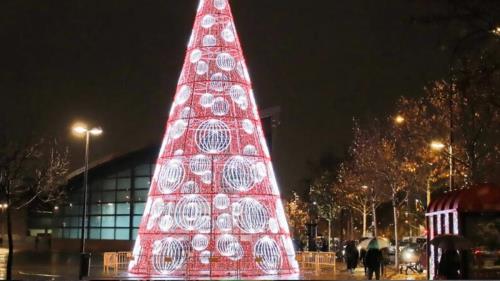 Más de un millón de puntos de luz iluminan la ciudad por Navidad