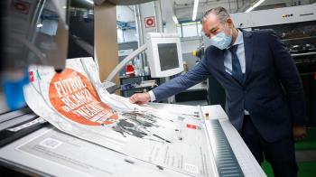 El Consejero de Presidencia de la Comunidad de Madrid ha felicitado a sus trabajadores por su labor imparable