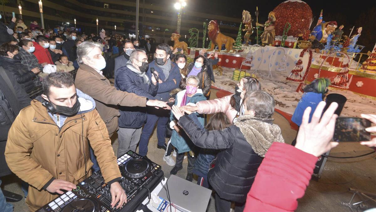 Javier Corpa, alcalde: “Es un orgullo ver el centro de nuestra ciudad lleno de vida y alegría"