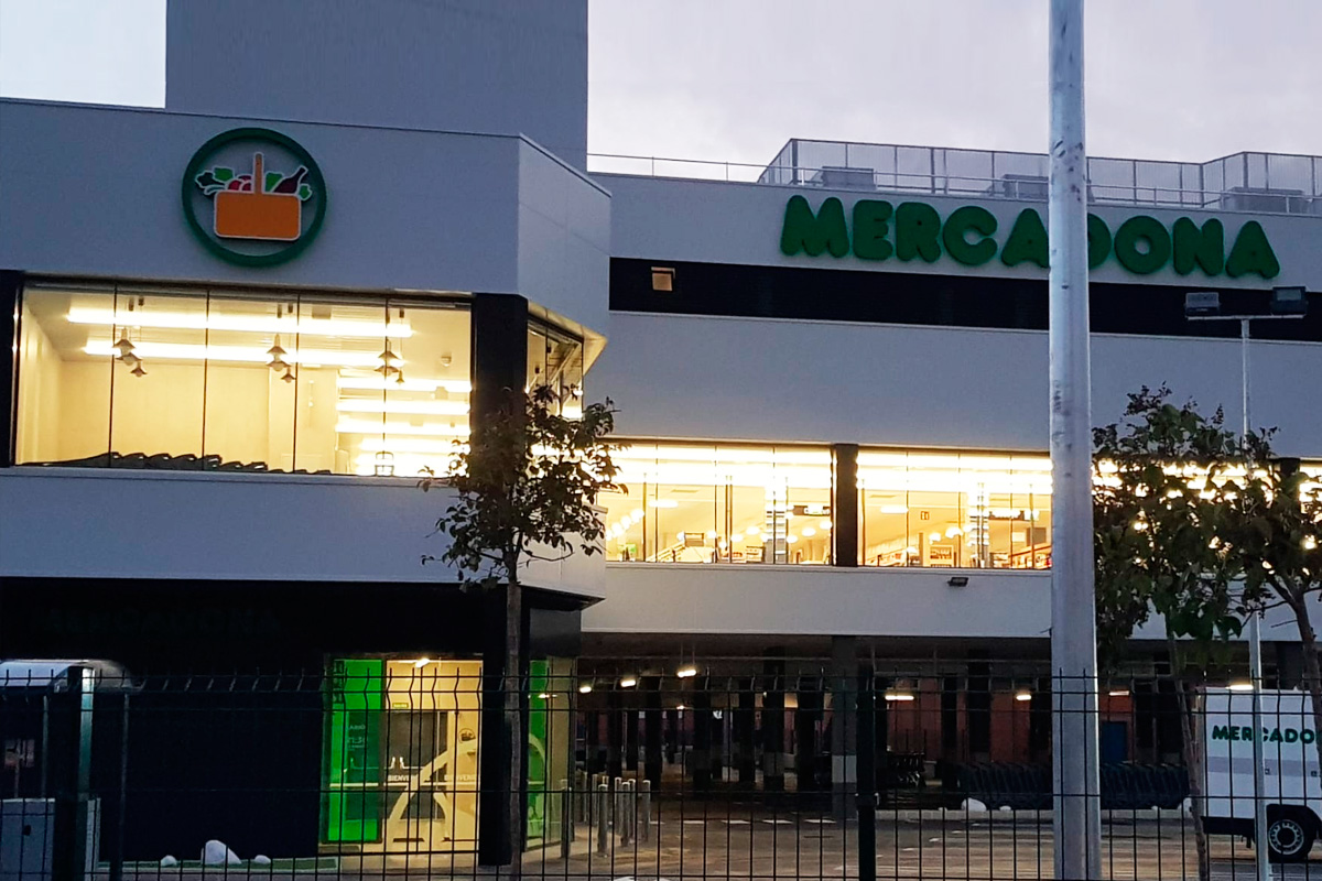 Cuenta con el nuevo modelo de tienda eficiente de la compañía y sustituye al anterior que estaba situado en la calle