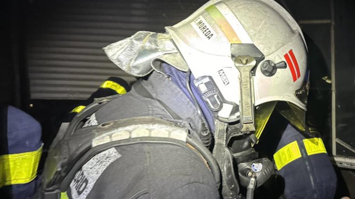 Han intervenido 9 dotaciones de Bomberos, SUMMA, Policía Nacional y Local 