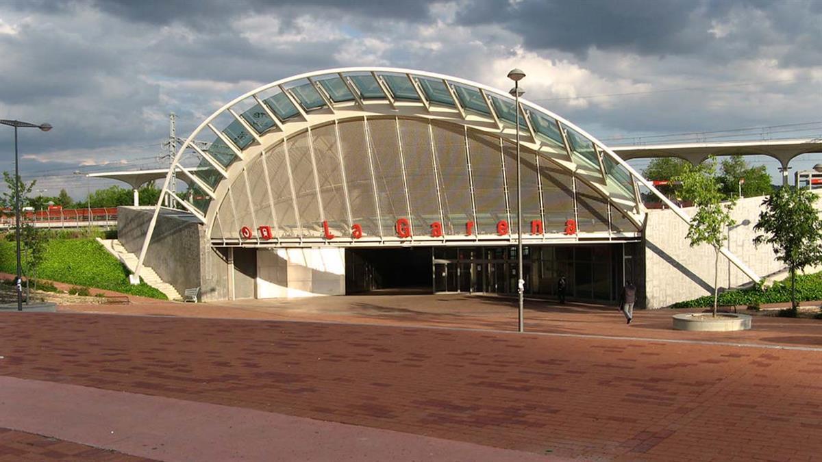 Los servicios de tren se paralizaron durante aproximadamente cinco horas