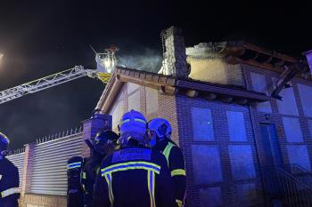 El fuego solo ha causado daños materiales