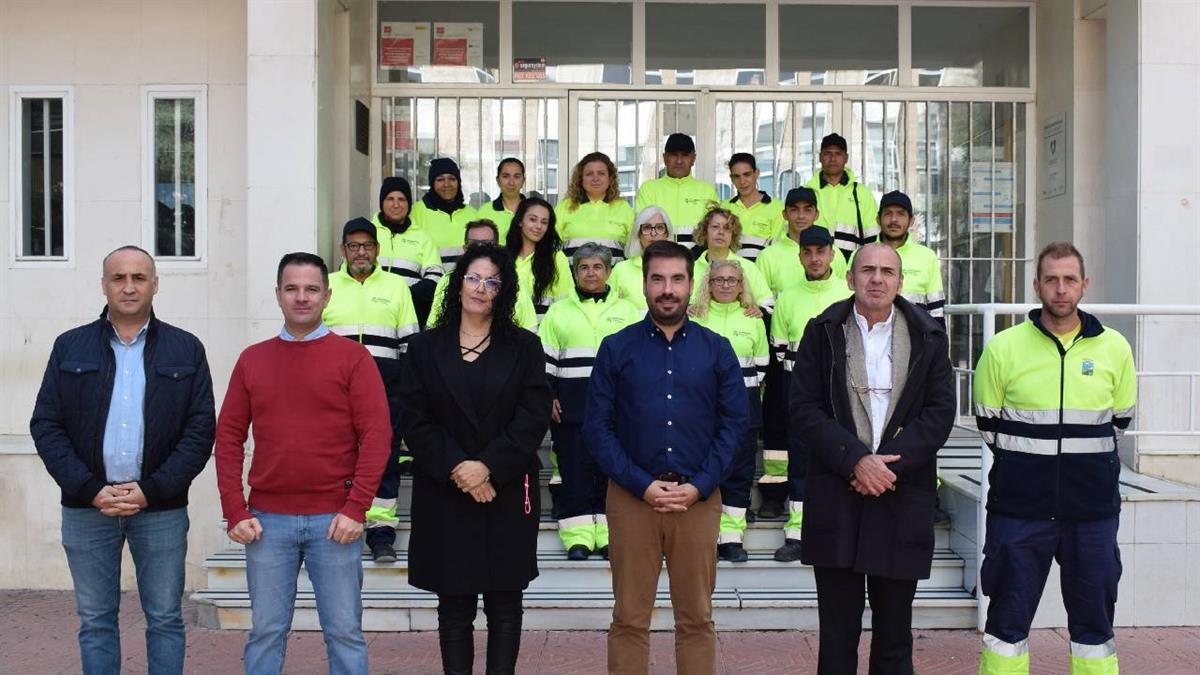 Trece mujeres y siete hombres formarán parte de la plantilla de obras y servicios, todos vecinos de Mejorada del Campo