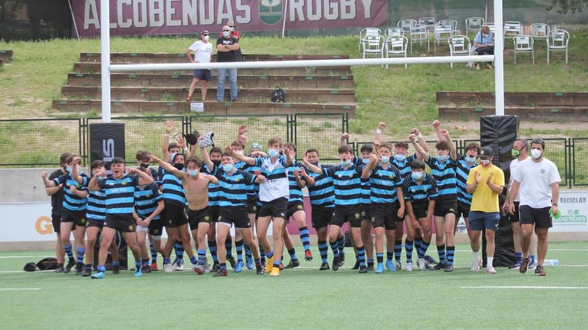 Nuestros chicos se alzaron con el primer puesto tras un duelo muy reñido contra el Alcobendas