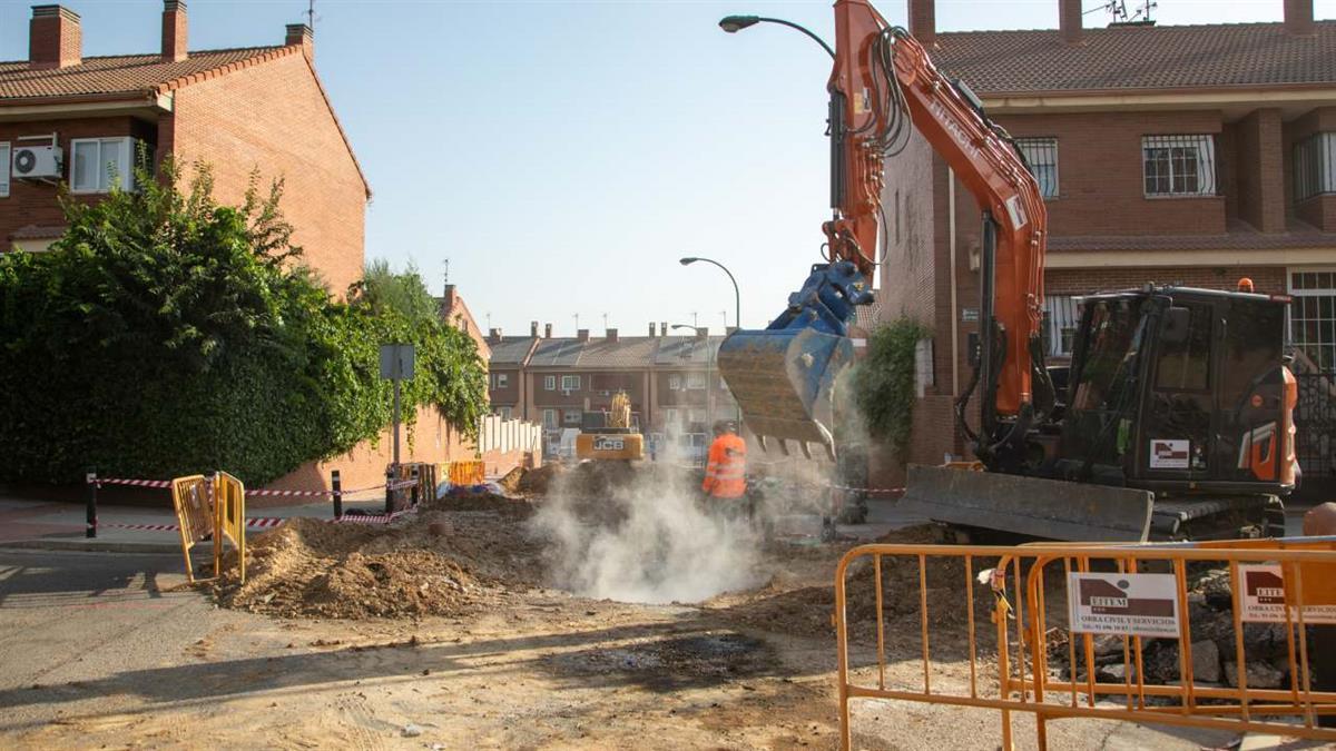 El ayuntamiento ha iniciado las obras de mejora de la calle Archipiélago Cabrera