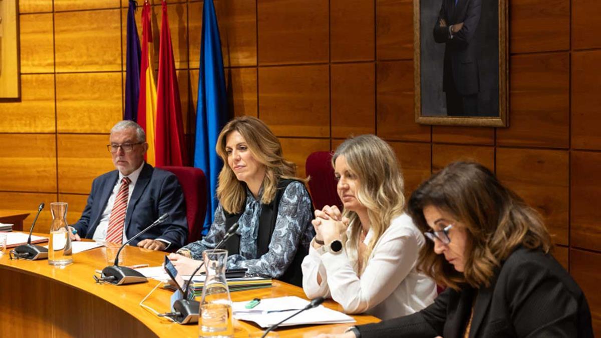 El Ayuntamiento los aprueba inicialmente con el apoyo del Partido Popular