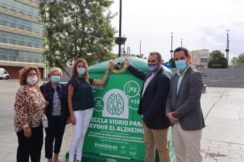  Se encuentran en la Plaza de la Constitución y en la Plaza de España