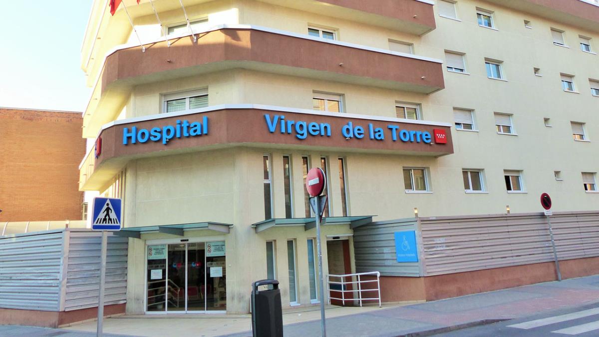 
Comisiones Obreras reclama que los recortes sanitarios son los culpables de que el hospital no estuviera preparado