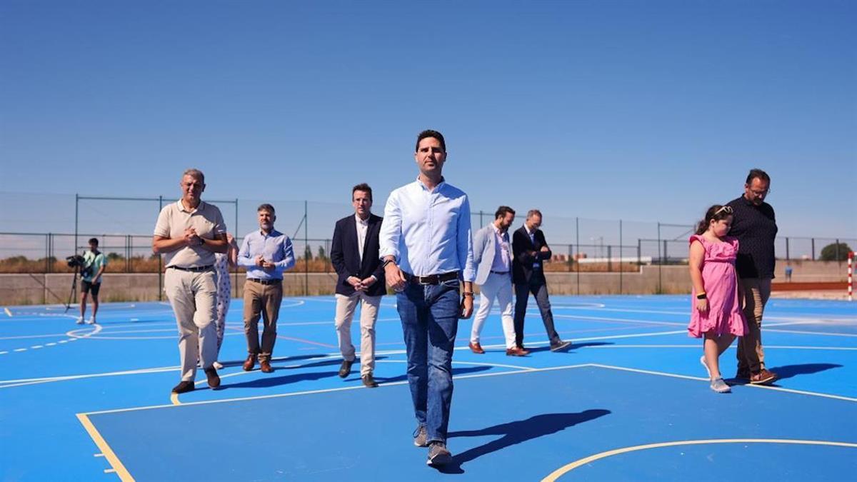 El curso 2025-2026 estará lista la ampliación del instituto público Rafael Frühnberck 