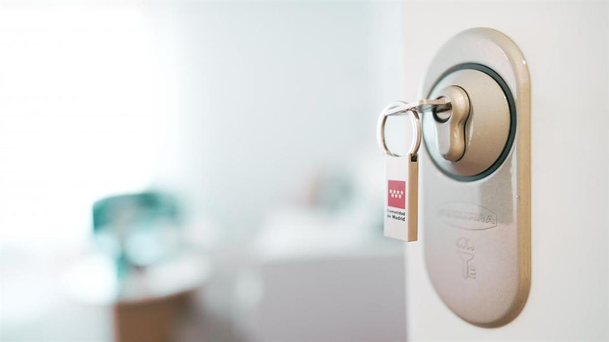 El proyecto permitirá recuperar inmuebles de la Agencia de Vivienda Social y mejorar su eficiencia energética en un plazo de 24 meses