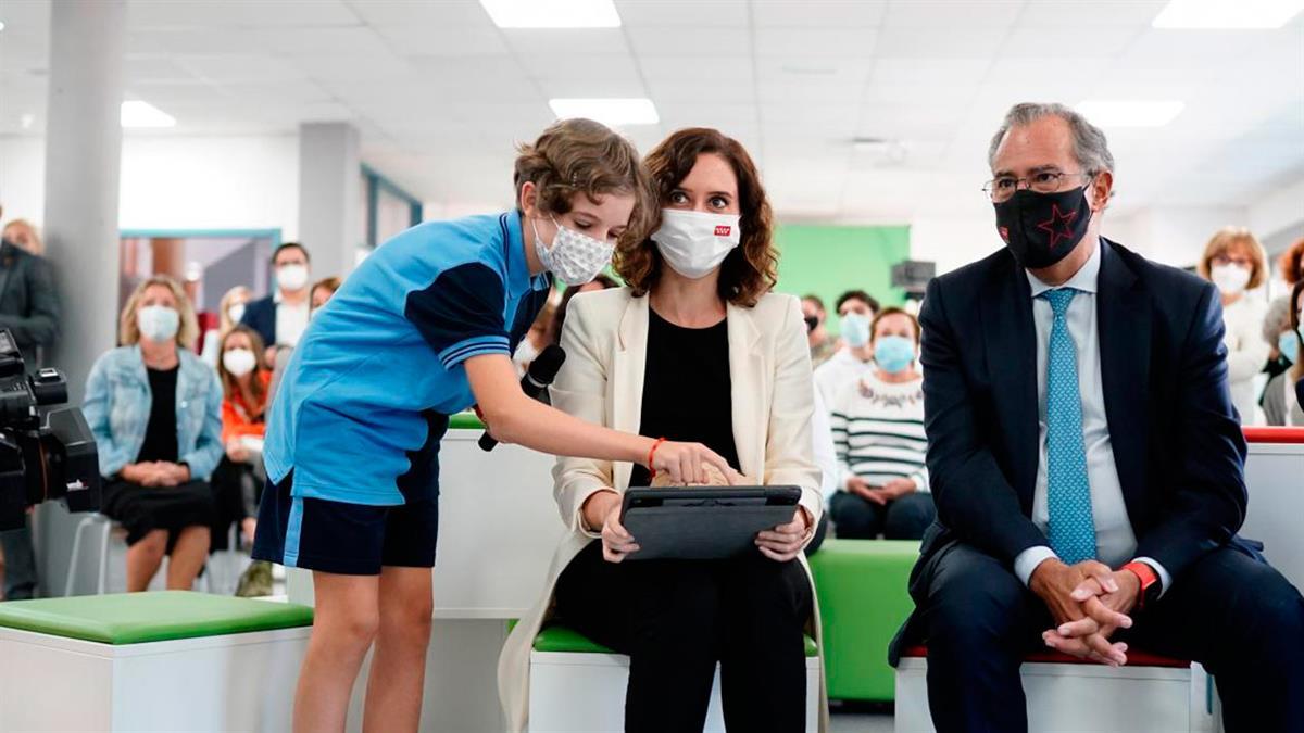 Un Plan de Capacitación Integral Docente, similar al MIR de Sanidad, con formación específica, habilitante y evaluable