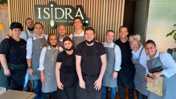 Isidra, la sidrería urbana que aterriza en Coslada