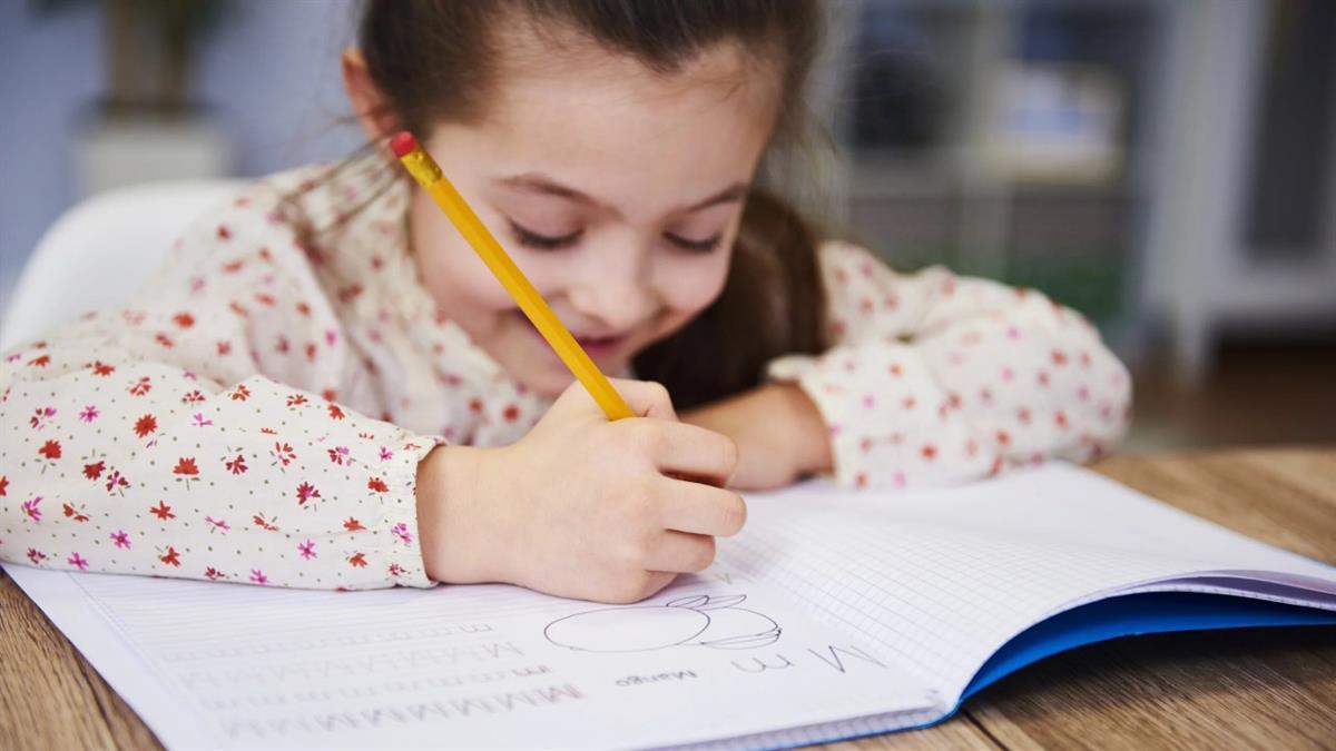 El Certamen Literario Concha López Narváez celebra su IV edición