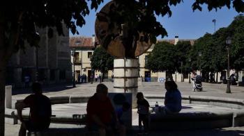 El grupo considera que la Plaza de los Santos Niños es de propiedad pública no de la Iglesia