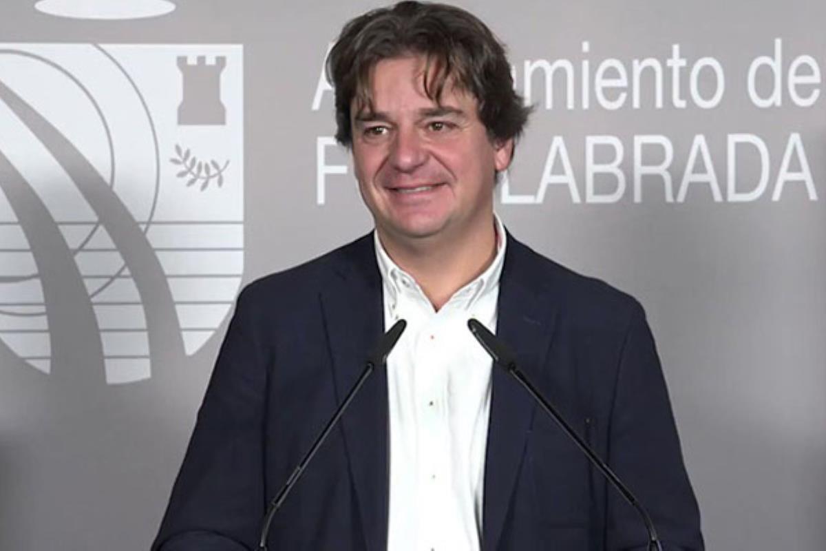 El alcalde de Fuenlabrada respalda la decisión del Gobierno central para frenar la propagación del Covid