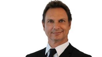 Se encargará de mediar en caso de desacuerdo entre los clientes y la empresa