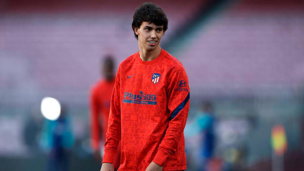 El delantero colchonero sufría graves dolor de tobillo que le han mantenido alejado del césped en varias ocasiones