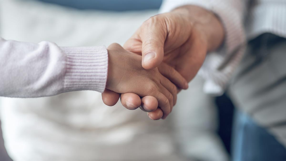 Participan el Hospital Puerta de Hierro y Asociaciones