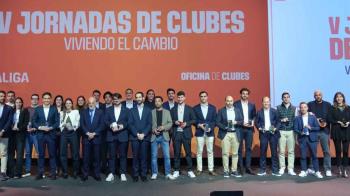 El conjunto recibió tres trofeos que reconocen el trabajo en diferentes áreas