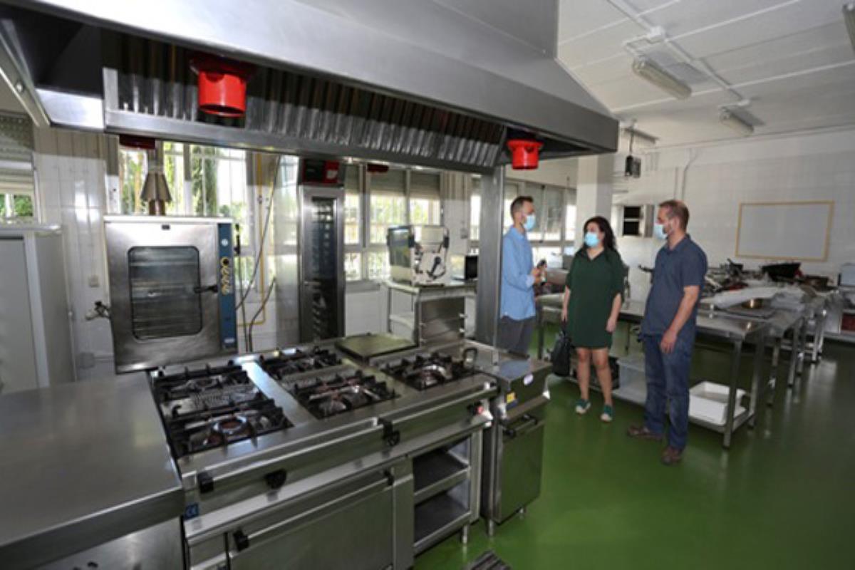 El Ayuntamiento de Leganés ha colaborado en la preparación de las cocinas para la puesta en marcha del curso