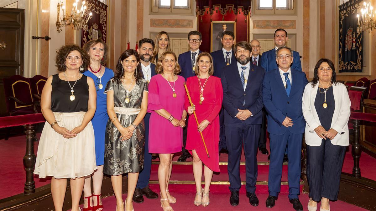 Judith Piquet reparte las diferentes concejalías entre VOX y PP