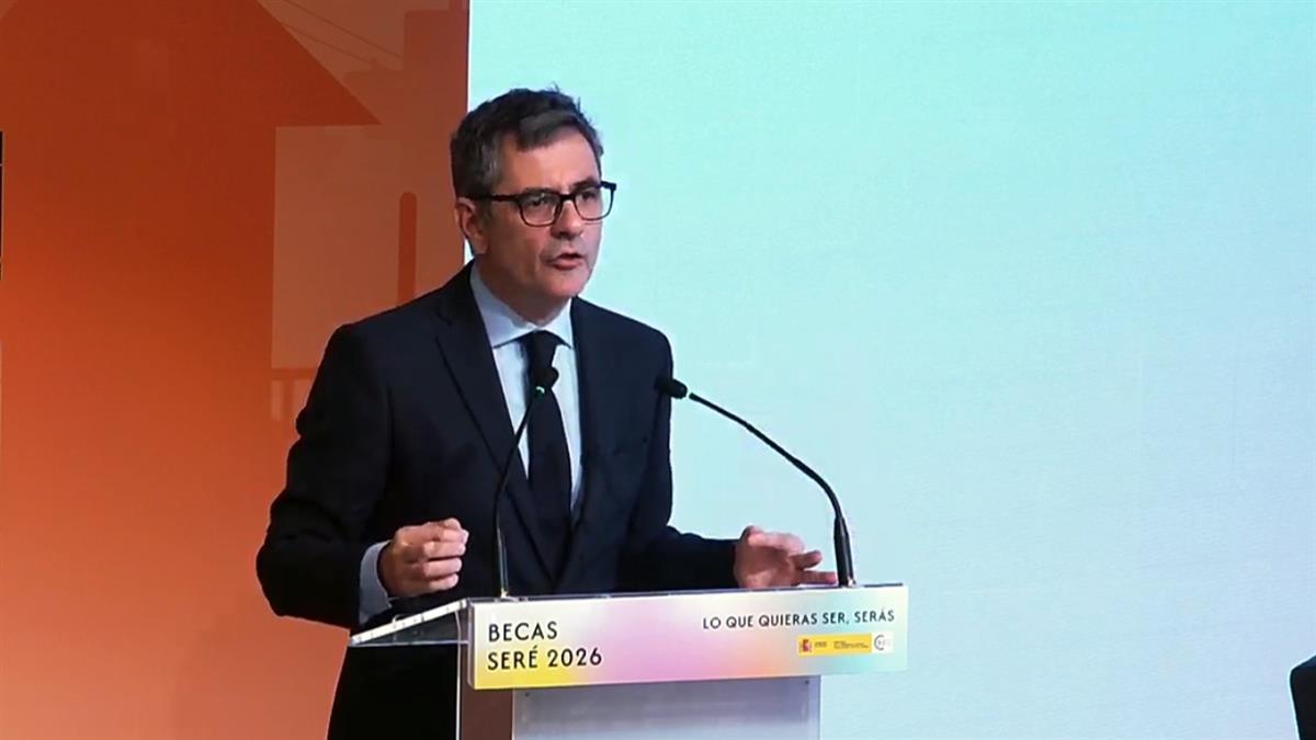 La Asociación Judicial Francisco de Vitoria denuncia las declaraciones del ministro contra el juez Juan Carlos Peinado