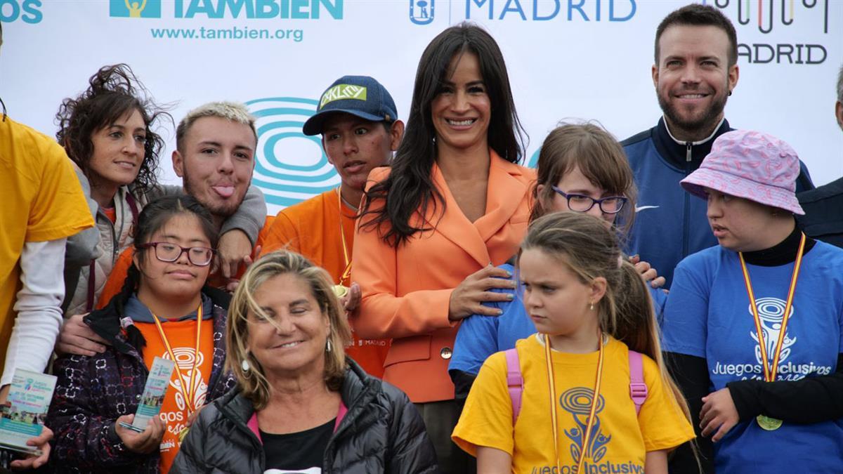 Villacís ha asistido a la jornada en la que han participado 600 escolares con y sin discapacidad