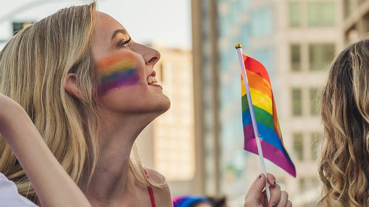 Alcorcón continúa con su proyecto de ciudad violeta y libre de LGTBIfobia

