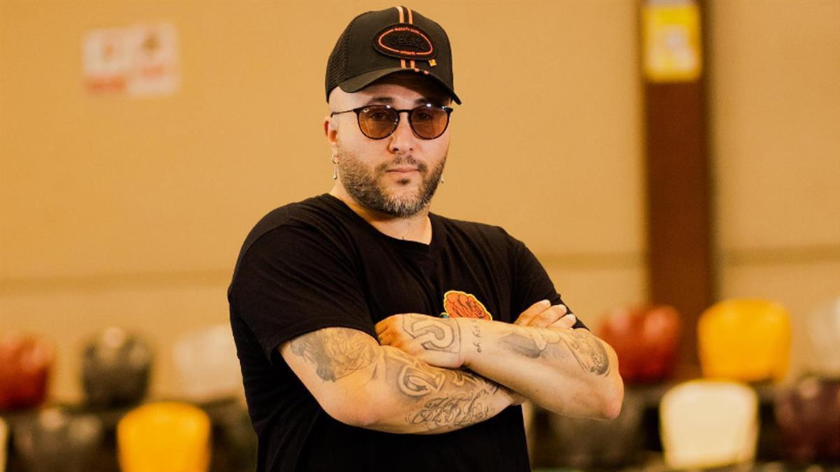 El cantante reggaetonero se encuentra ingresado en el Hospital Virgen de Rocío