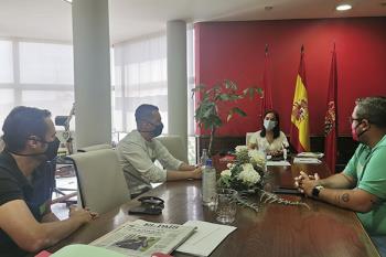 La alcaldesa mantiene contacto con el Ministerio de Industria para conocer las reuniones entre el Gobierno central y la empresa