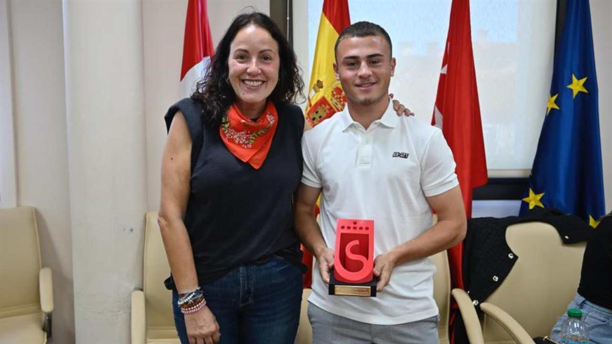 La alcaldesa ha recibido a Samuel Becerra 
