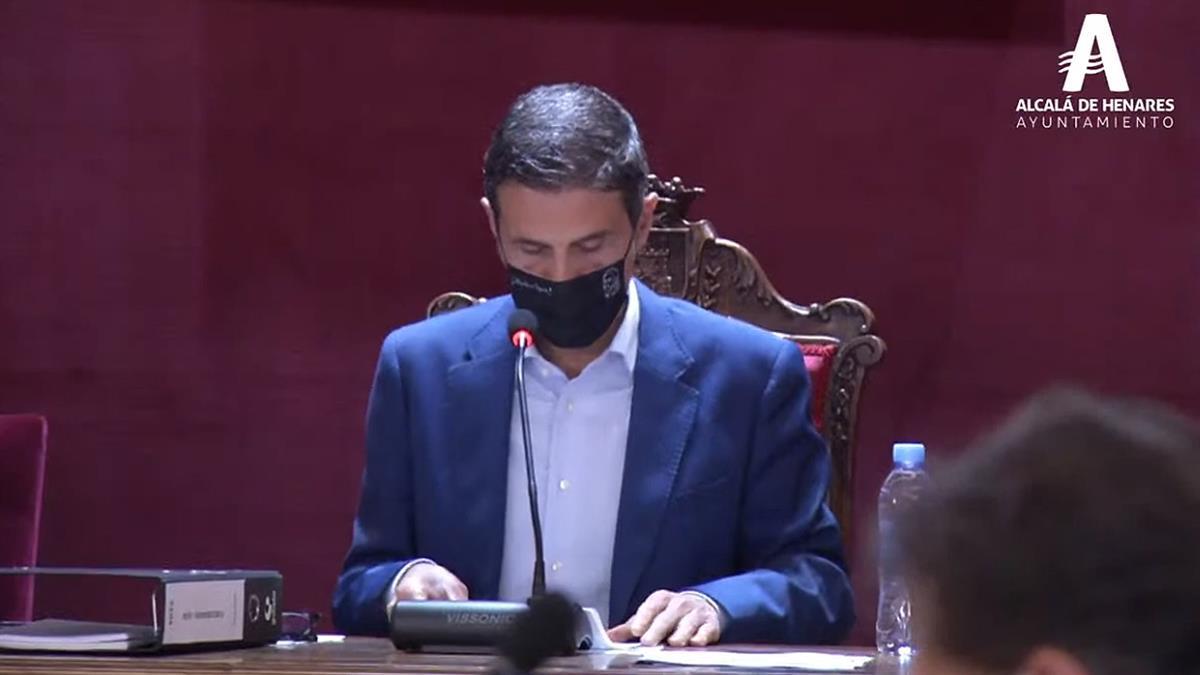 El pleno de Alcalá no saca adelante ninguna moción de la oposición