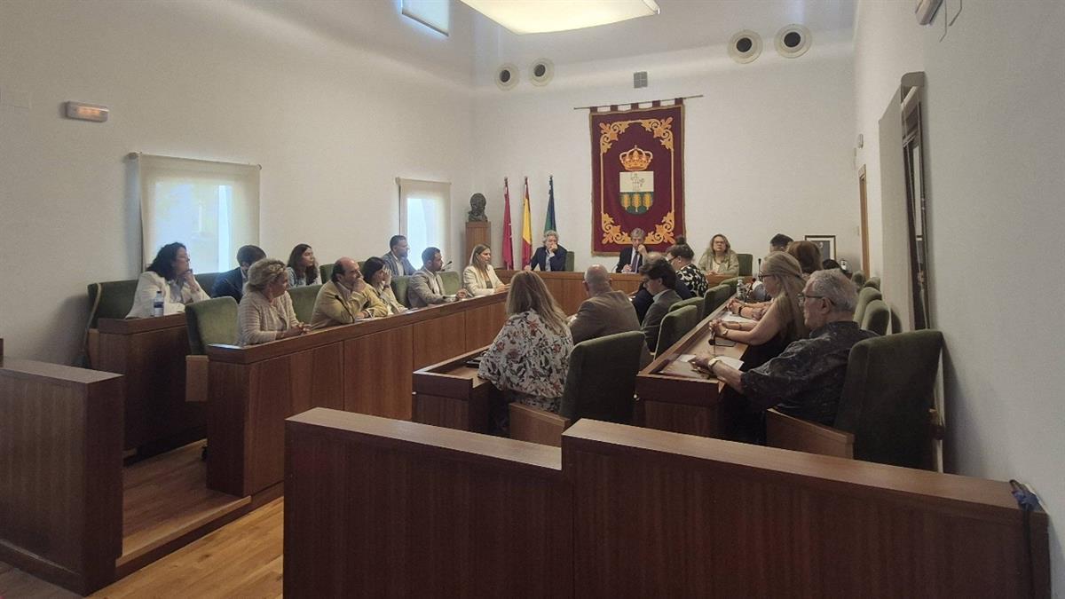 Las sesiones plenarias pueden seguirse en directo o visualizarse posteriormente a través de la página web municipal