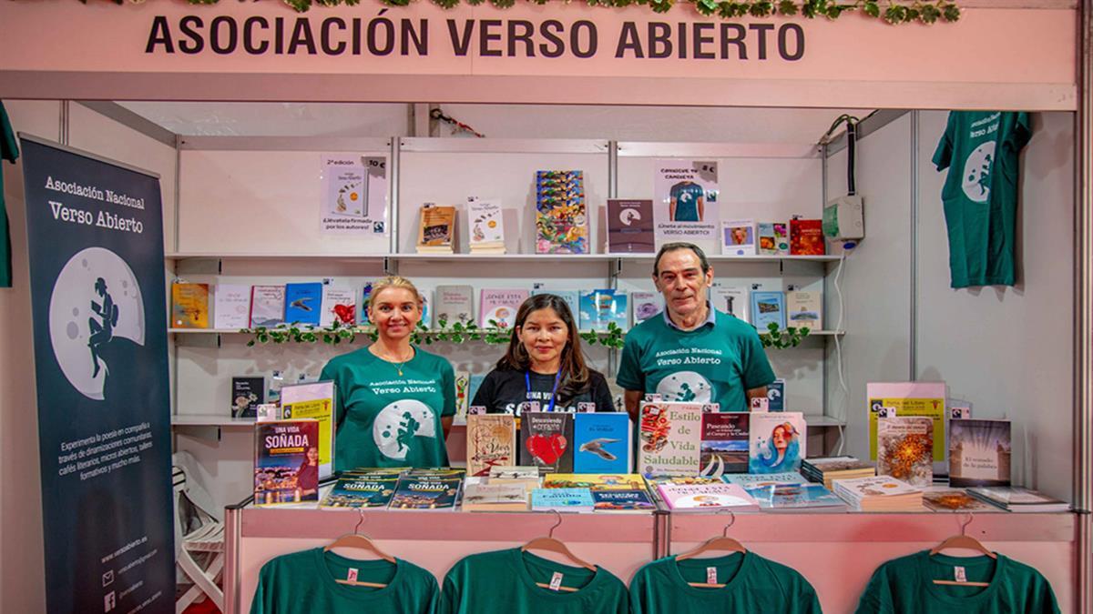 Lucía Calderón propone una aproximación a la técnica cianotípica