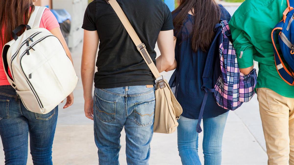 Con 880 nuevas plazas educativas públicas