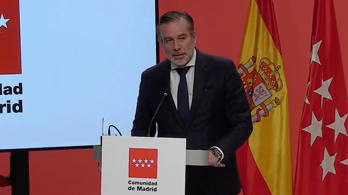 El Consejero de Presidencia ha afirmado que la idea de desabastecimiento no es "descabellada"