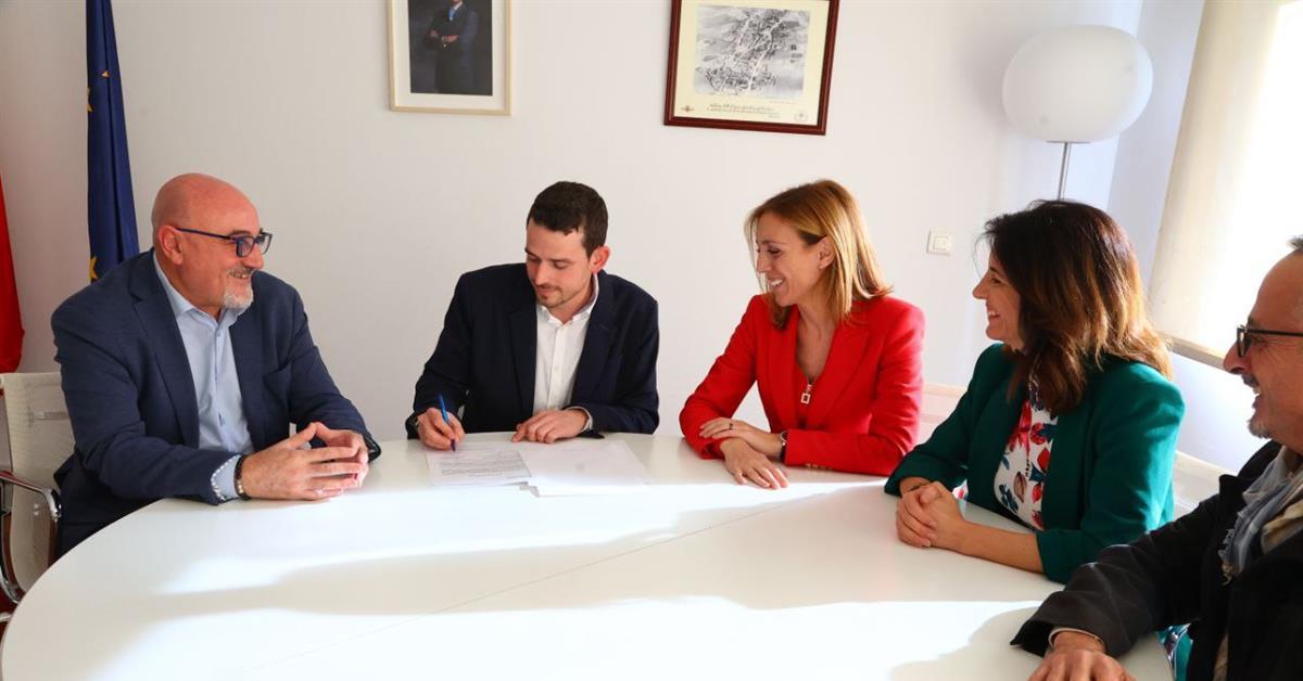 Diego Segovia ha tomado posesión del puesto, con carácter técnico de alto nivel