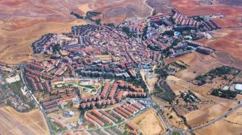 El comercio y los servicios sostienen la economía local