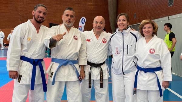 La Escuela de Karate Humanes triunfa en el Trofeo de Veteranos