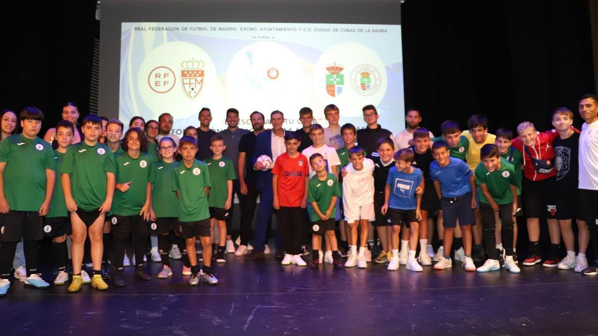 Se trata de una acción formativa de la Escuela de Entrenadores de la Real Federación de Fútbol de Madrid