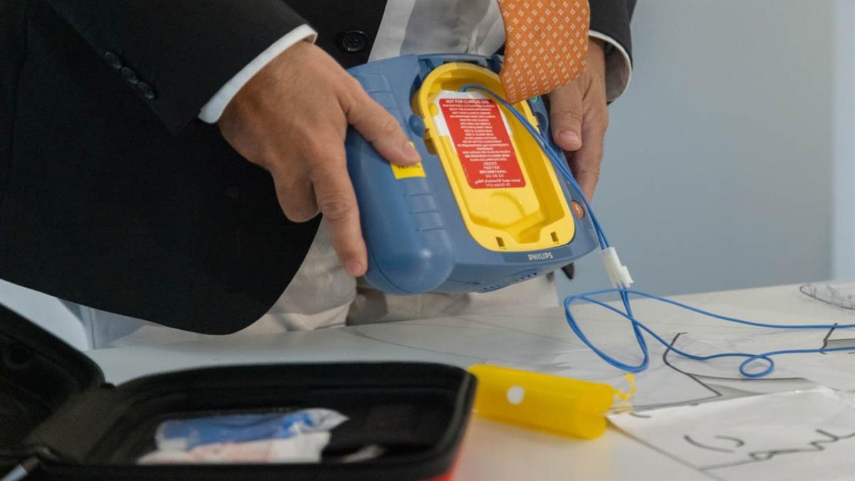 El Ayuntamiento de Tres Cantos y el Colegio Oficial de Farmacéuticos de Madrid (COFM), con la colaboración de Merck, se unen al proyecto “España, territorio cardioprotegido”