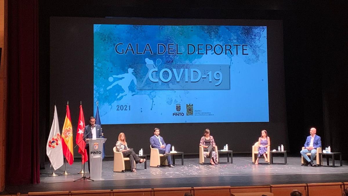 Expertos y políticos han analizado el impacto de la pandemia en el deporte local
