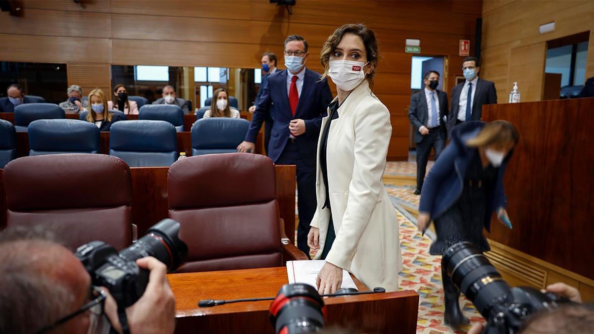 La presidenta afirma que "no hay ninguna contratación irregular"