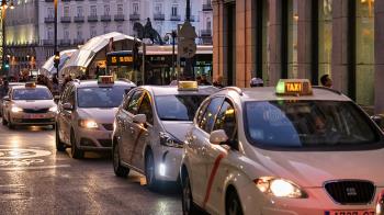 El Ayuntamiento informó ayer a las asociaciones de sector del taxi que se suprimían los días de libranza por la cumbre de la OTAN 